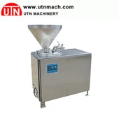 Stroj na plnění klobás